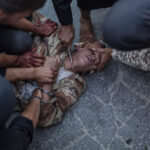 Suriye’de El Kaide bağlantılı ISIS militanları tarafından yapılan bir infaz | Fotoğraf: Emin Özmen / 31 Ağustos 2013