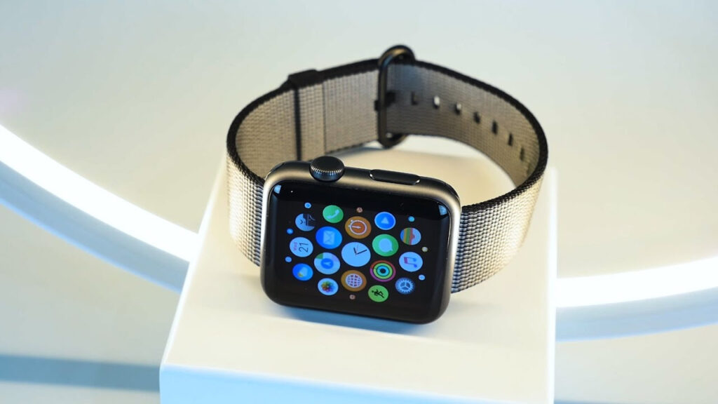 1. nesil Apple Watch
