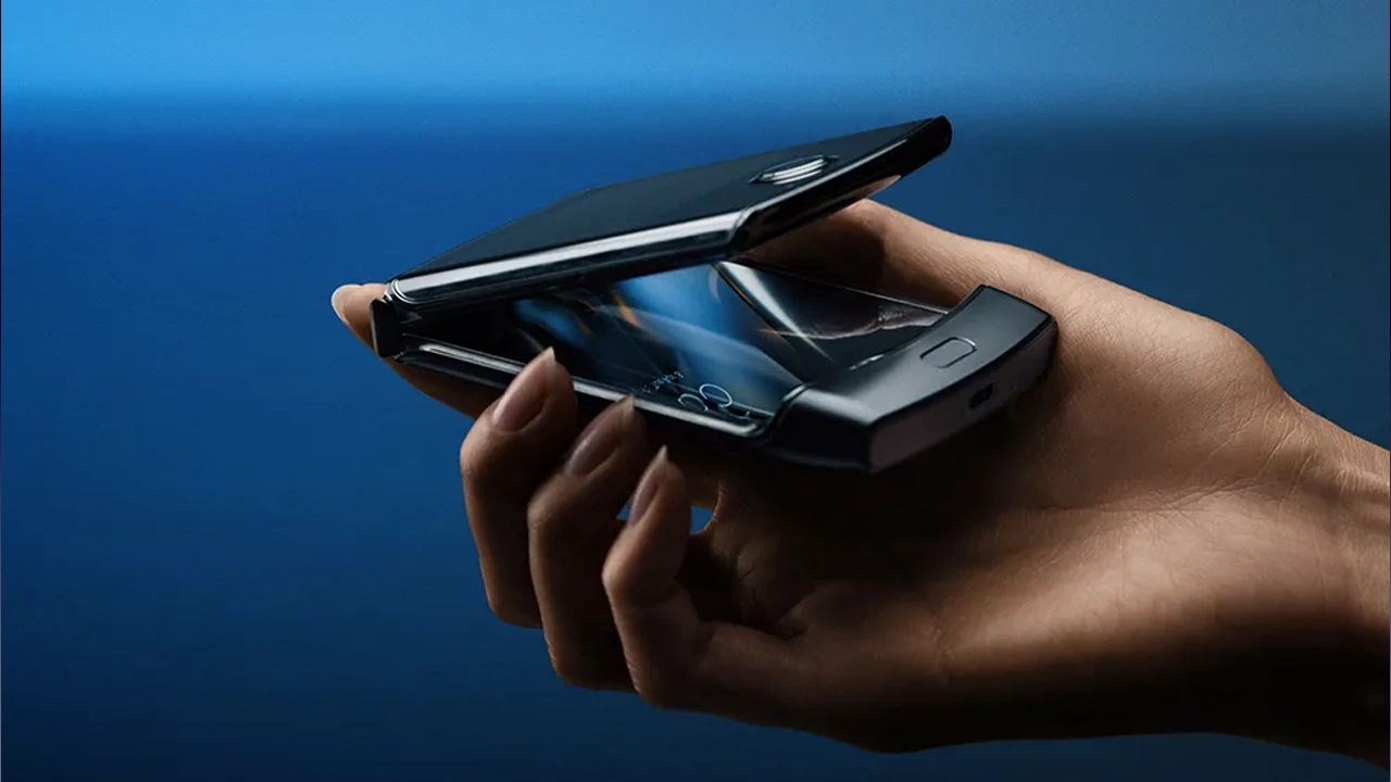 Android 15 alacak Motorola telefonlar