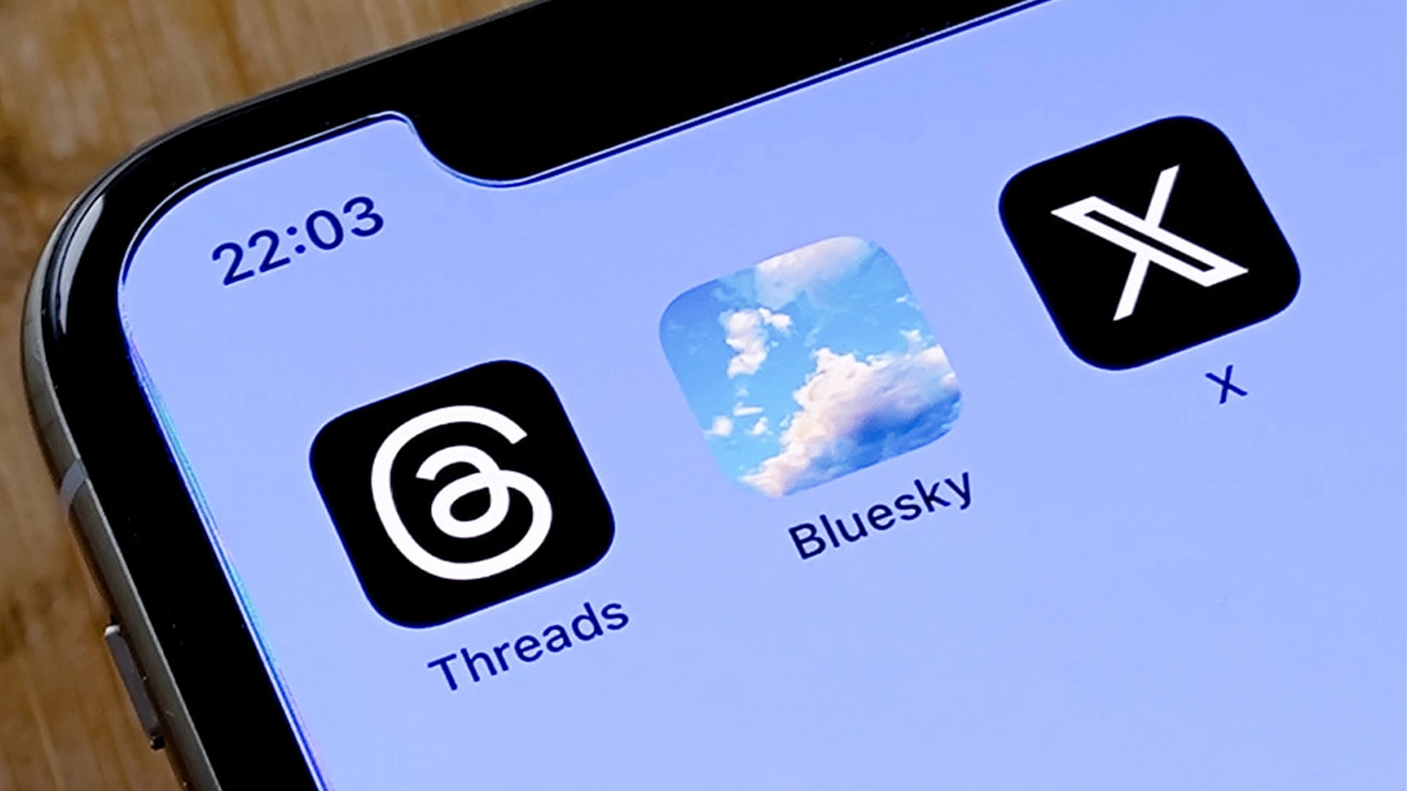 Bluesky X (Twitter)