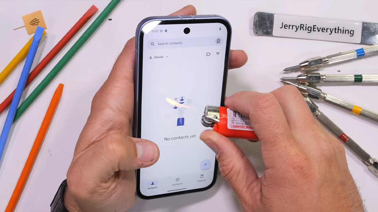 Google Pixel 9a dayanıklılık testi