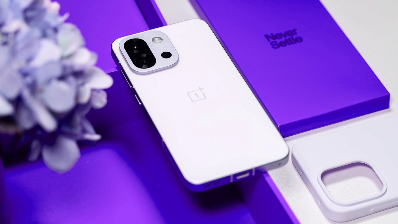 OnePlus 15