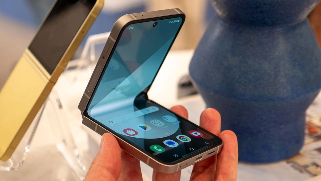 Galaxy Z Flip 7