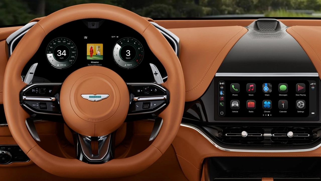 Apple CarPlay Ultra