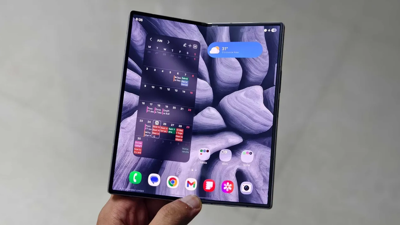 Galaxy Z Fold 6