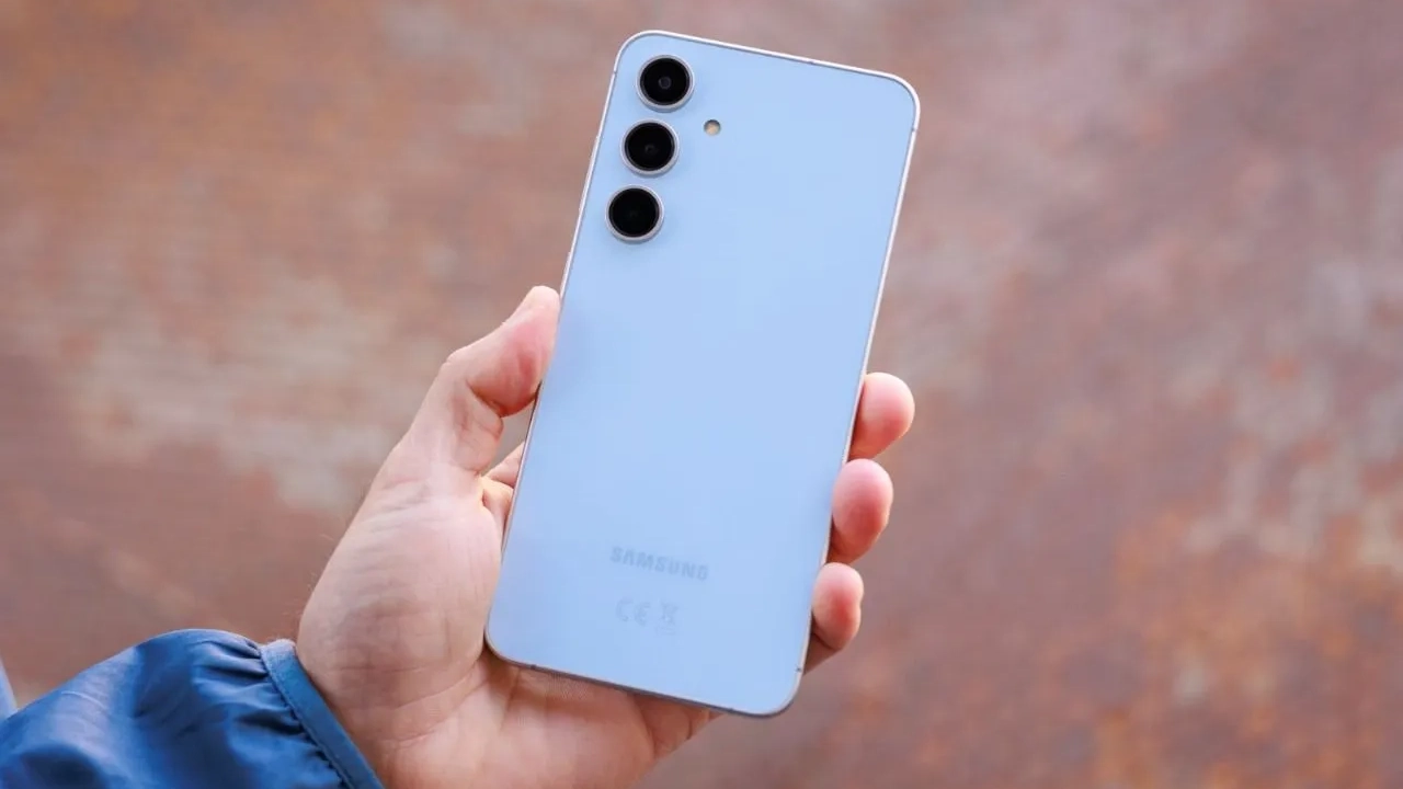 Fiyat-performans odaklı Samsung Galaxy S25 FE ortaya çıktı Samsung Galaxy S25 FE