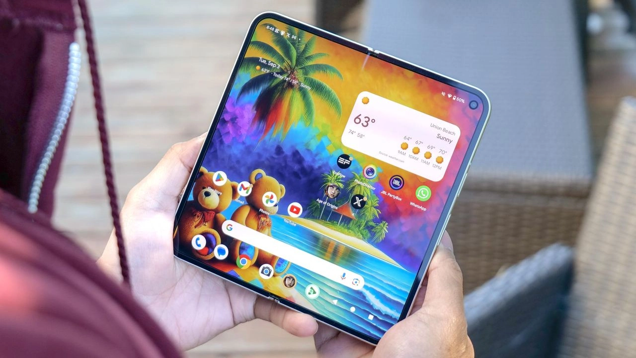 Galaxy Z Fold 8