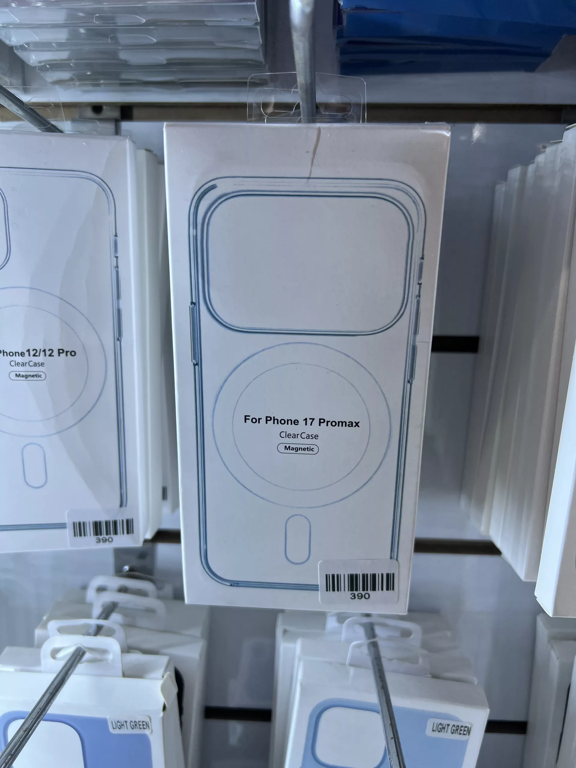 iPhone 17 kılıfları