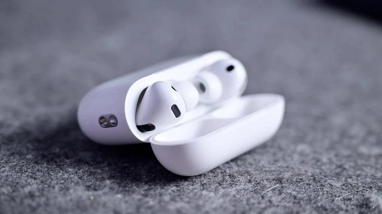 AirPods Pro serisinin yeni modeli geliyor: Apple, H3 çip ile çıtayı yükseltecek AirPods Pro