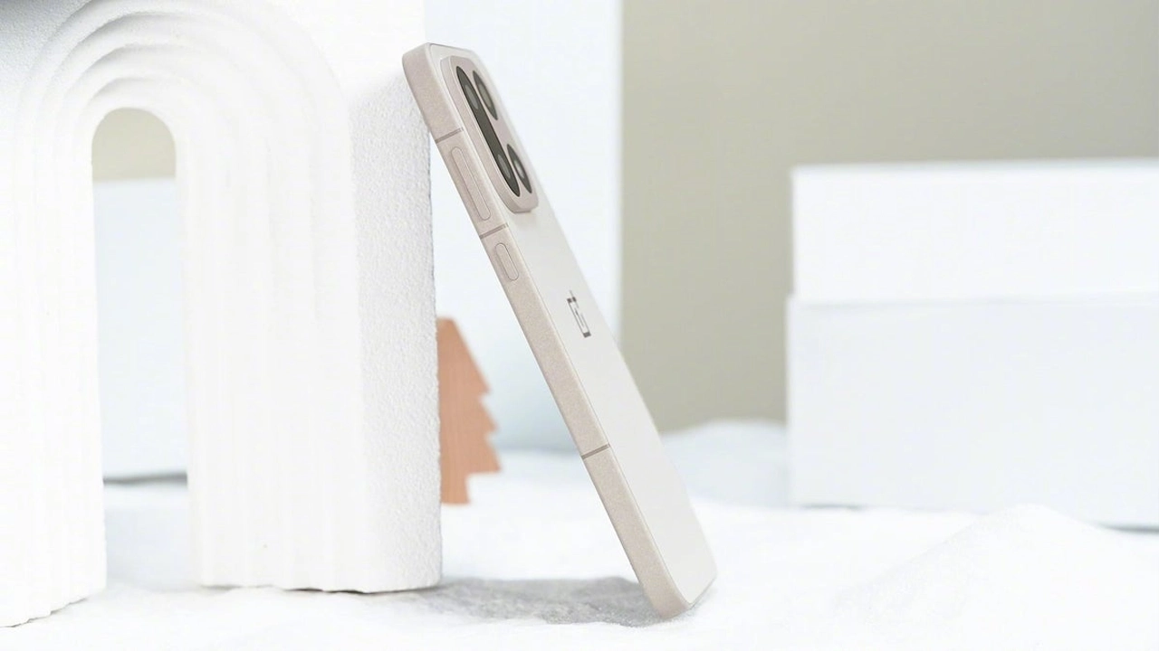 OnePlus 15 
