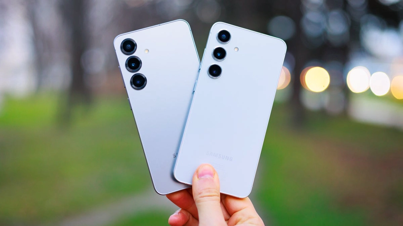 Samsung Galaxy S25 ve S24 için güvenlik odaklı yeni güncelleme çıktı Galaxy S25 ve S24