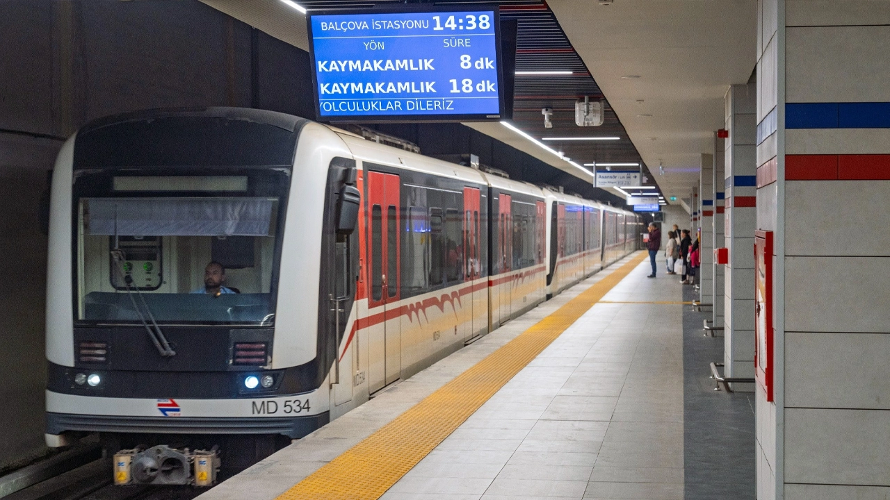 İzmir Metrosu'nda 5G uyumlu kapsama hizmeti