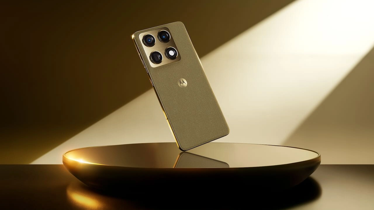 Motorola Signature kamera testinde Samsung Galaxy S25 Ultra’yı devirdi