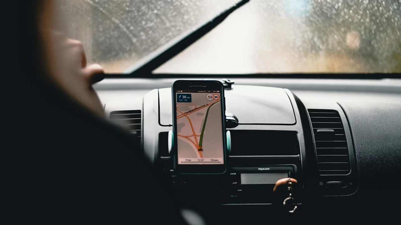 Sosyal medyada dolaşan "telefon tutucu yasak" haberleri gerçek mi?