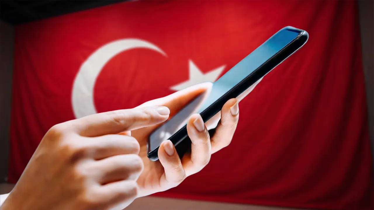 Türk Telekom'dan "fiyat-performans odaklı yerli telefon" açıklaması