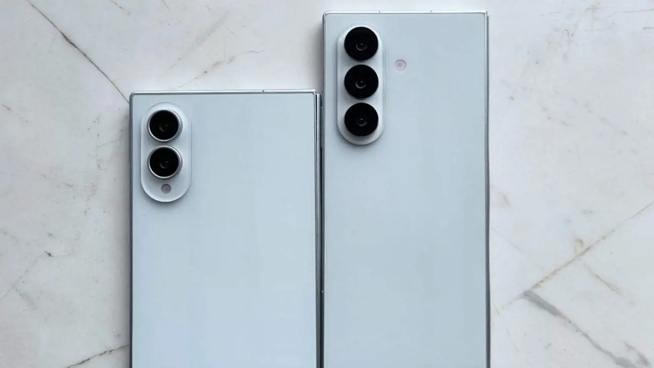 Galaxy Z Fold 8, Z Fold 8 Ultra