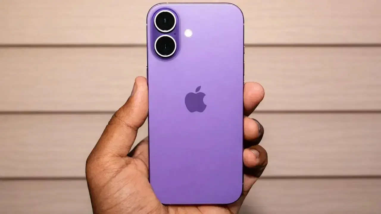 Apple iPhone 18