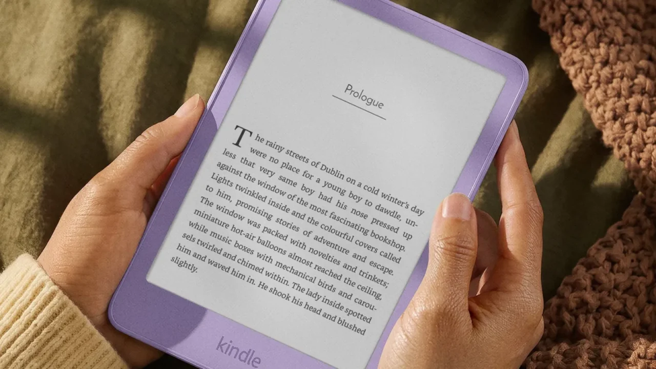 Yeni Kindle’ın görselleri sızdırıldı, güç tuşu yer değiştiriyor Amazon Kindle 2026