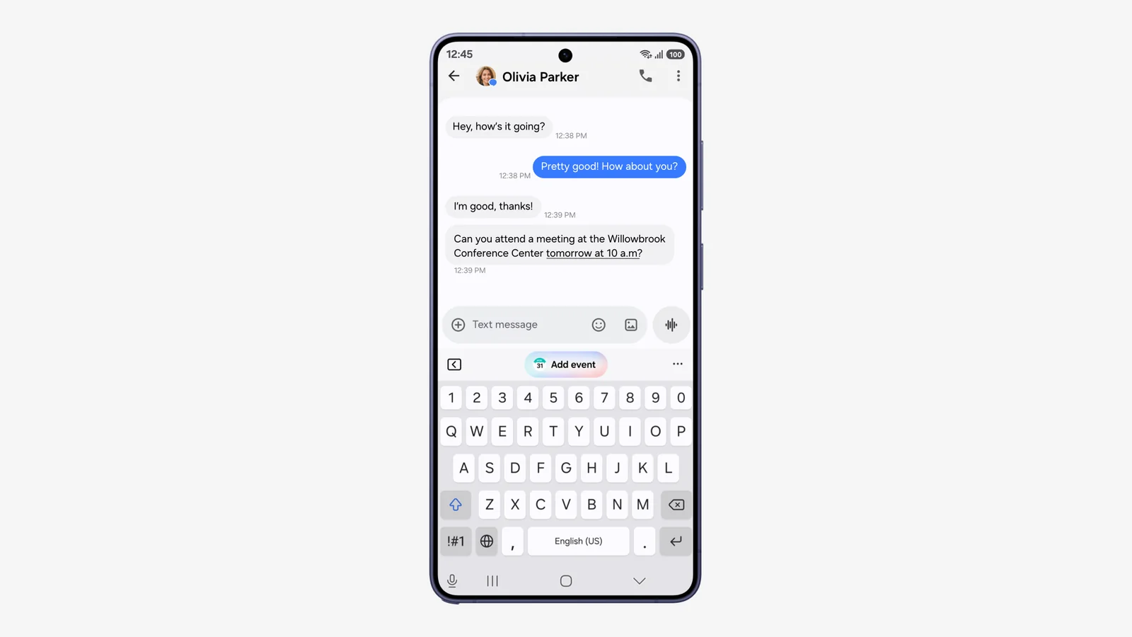 One UI 9 yüklü Samsung Galaxy telefonda mesajlaşma ekranı ve Now Nudge önerisi